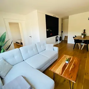 Le Repos Montchatois - Moderne Appartement Lyon